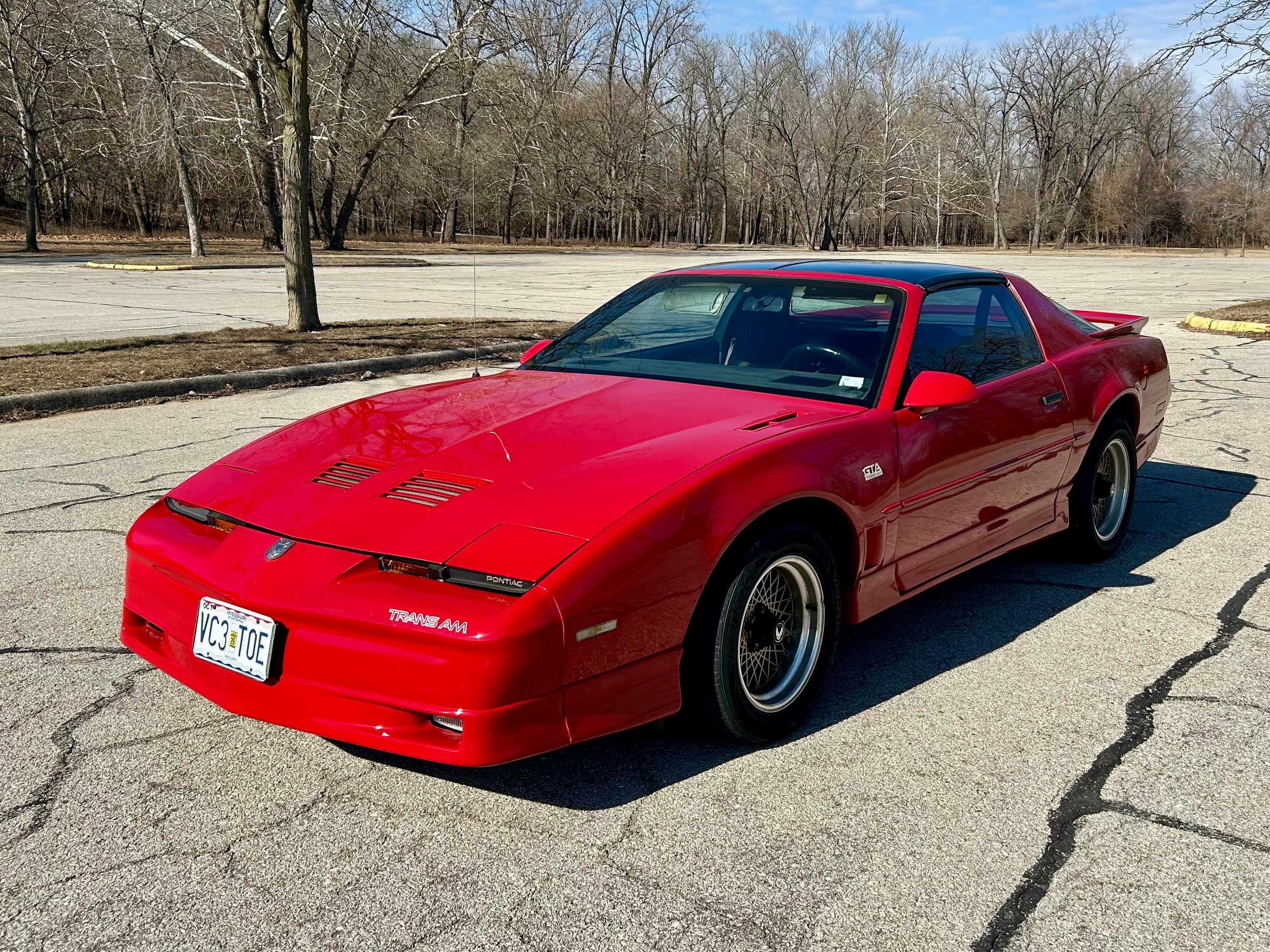 1989 Pontiac Firebird sold for $6,000