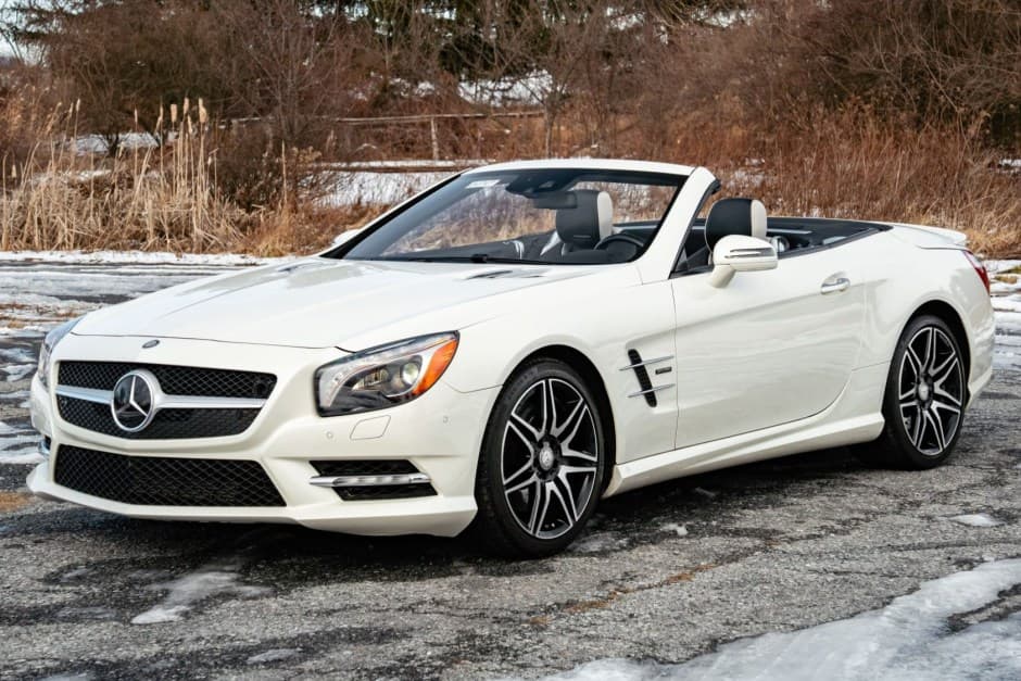 2015 Mercedes-Benz R231 SL sold for $38,000