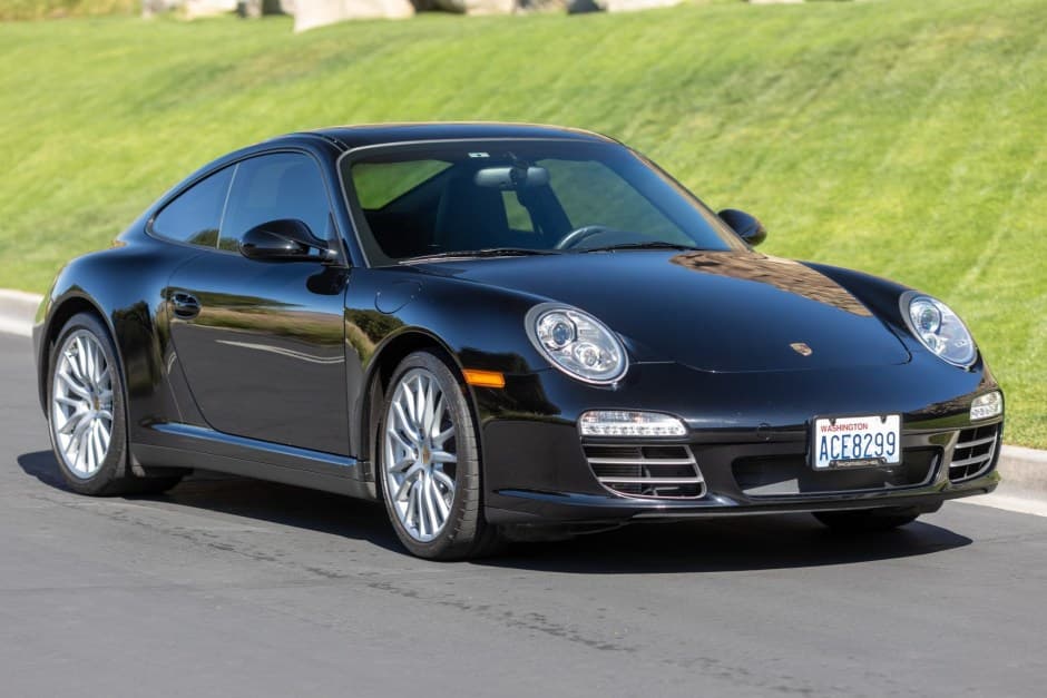 2010 Porsche 997 911 Carrera 4S sold for $108,500