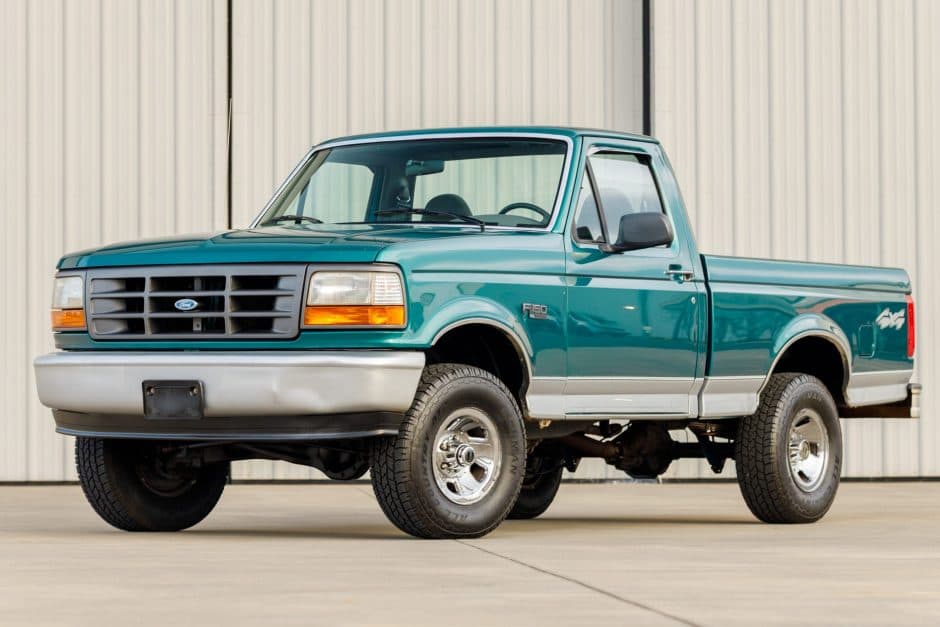 1996 Ford F-Series 1992-1997 sold for $18,500
