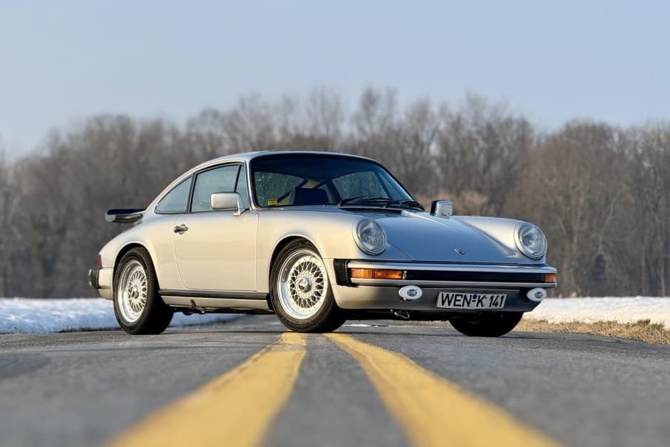 1977 Porsche 911 1974-1977 sold for $54,000