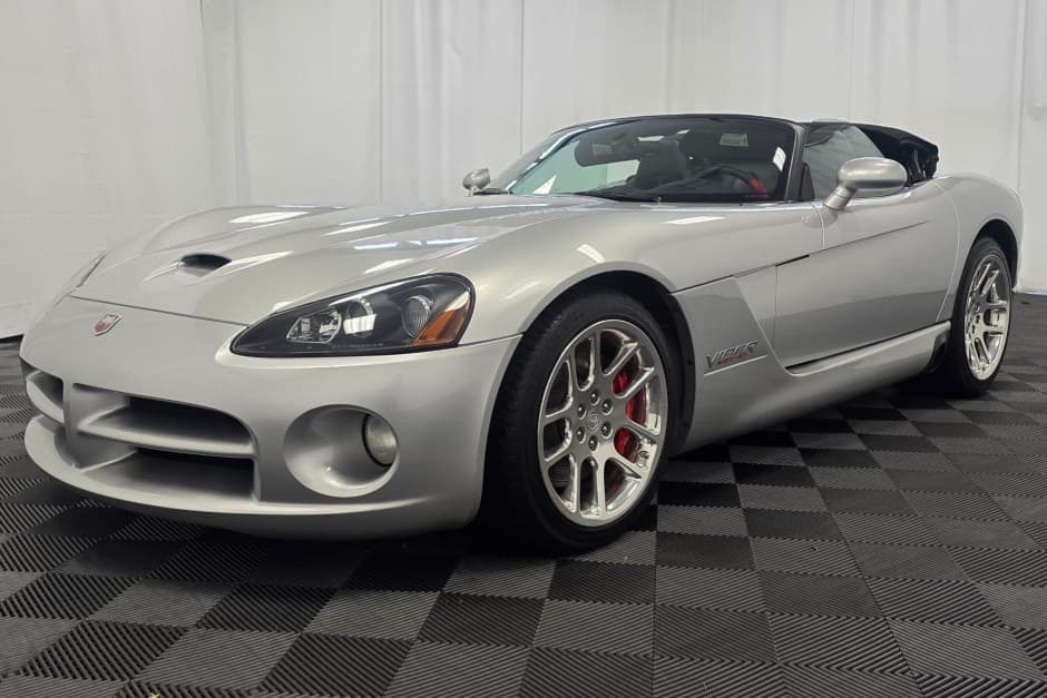 2005 Dodge Viper ZB I (2003-2006) sold for $61,577