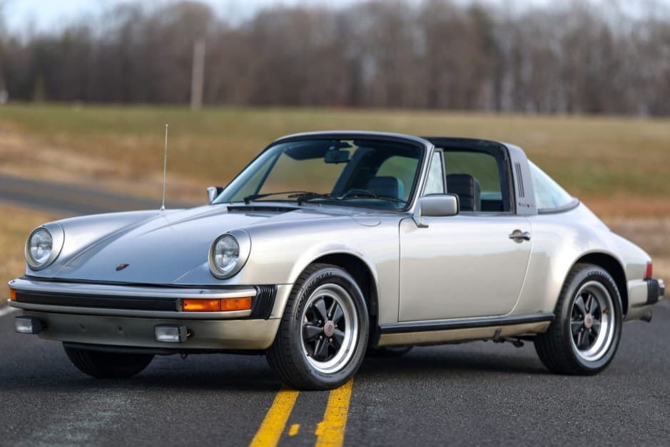 1982 Porsche 911SC sold for $72,500