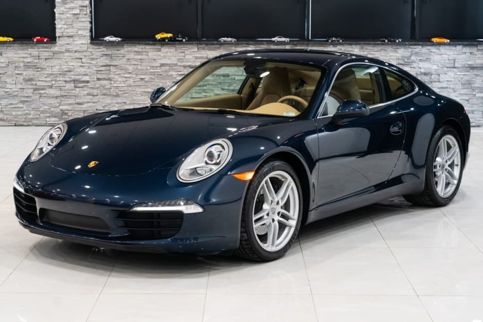 2013 Porsche 991 911 Carrera sold for $82,500