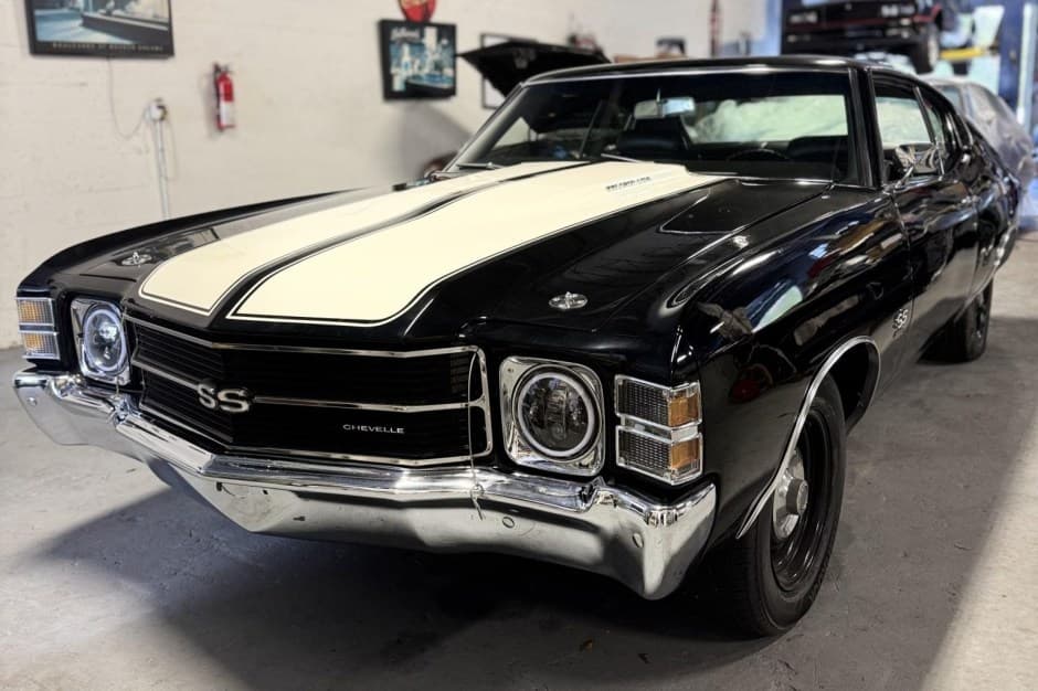 1971 Chevrolet Chevelle sold for $24,000