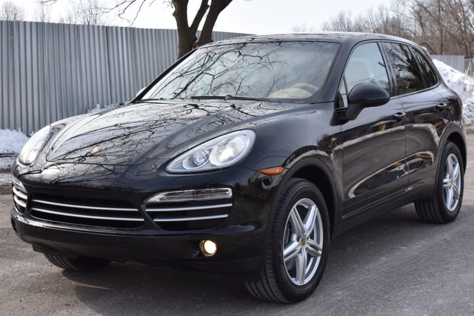 2014 Porsche 958 Cayenne (2011-2018) sold for $19,250