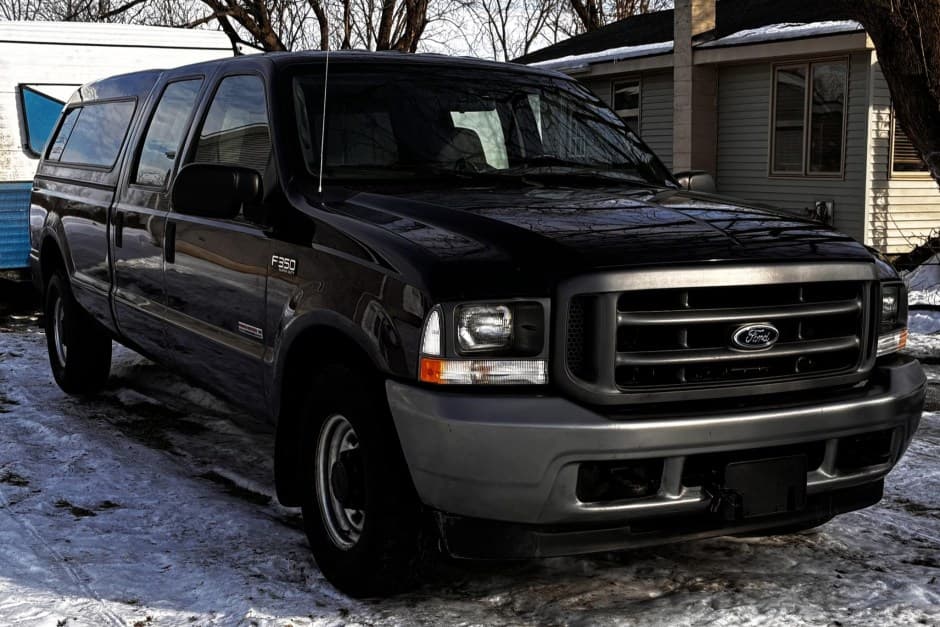 2004 Ford Super Duty 1999-2007 sold for $10,500