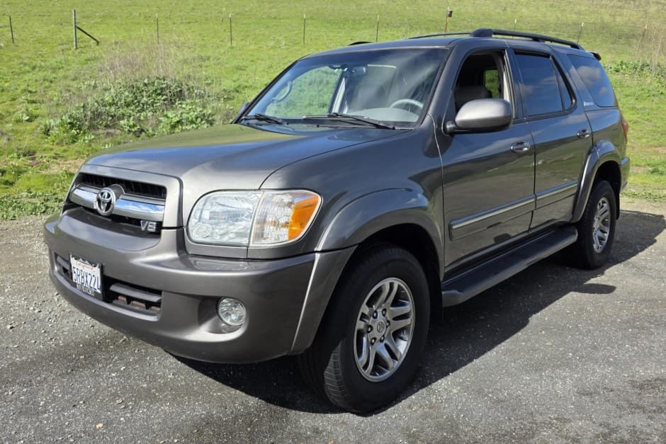 2005 Toyota Sequoia sold for $10,250
