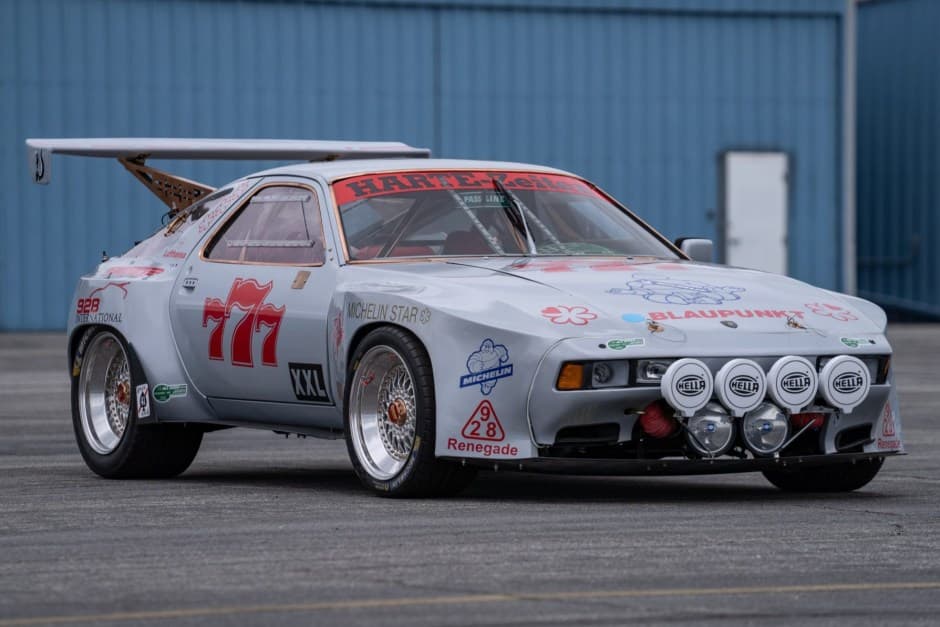 1979 Porsche 928 sold for $27,077
