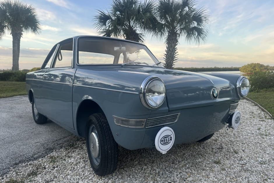 1962 BMW 700 sold for $19,250