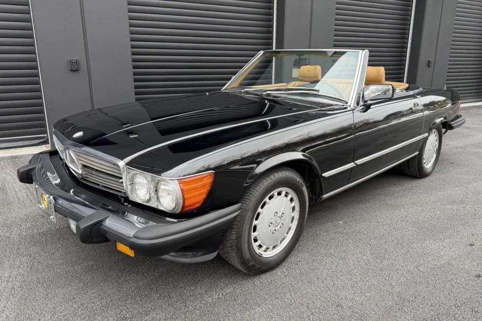 1989 Mercedes-Benz R107 SL sold for $27,000