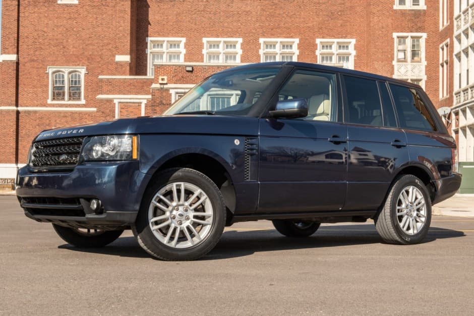 2012 Land Rover Range Rover L322 sold for $18,850