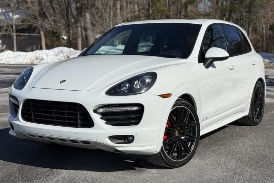 2014 Porsche 958 Cayenne (2011-2018) sold for $23,500