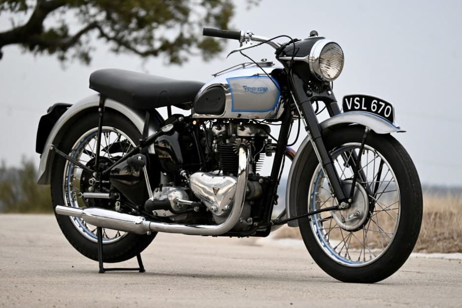 1949 Triumph Thunderbird (1949-1966) sold for $8,200