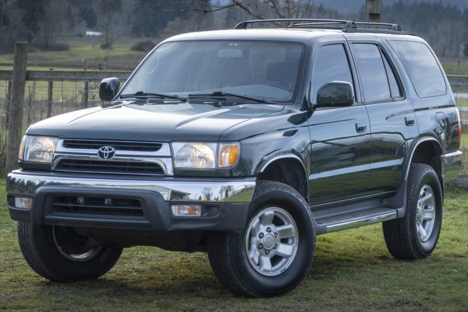 2001 Toyota 4Runner (N180) sold for $19,500