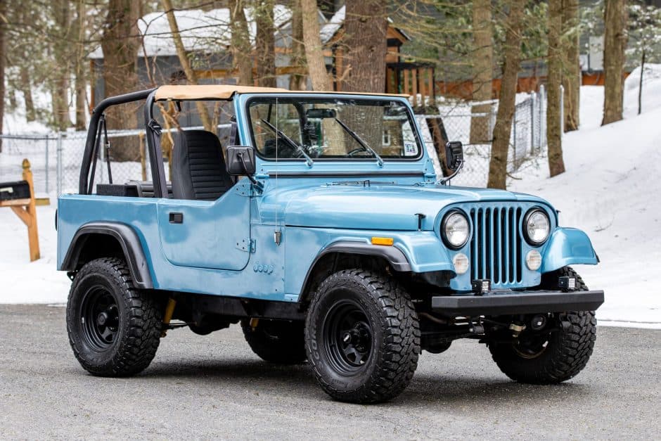 1982 Jeep CJ-7 sold for $8,000