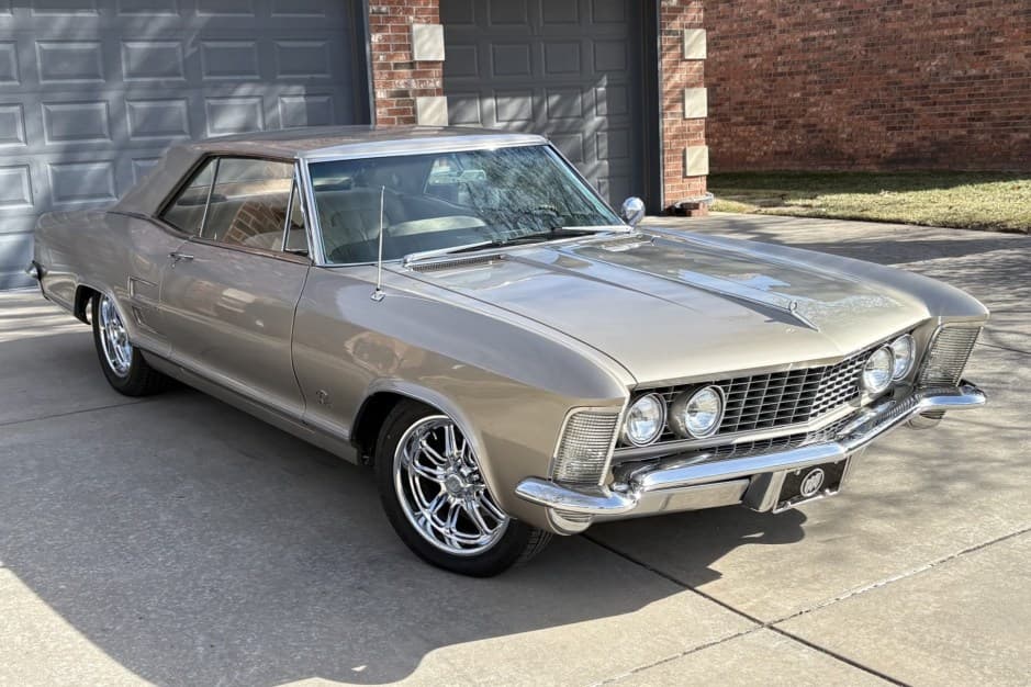 1964 Buick Riviera sold for $23,000