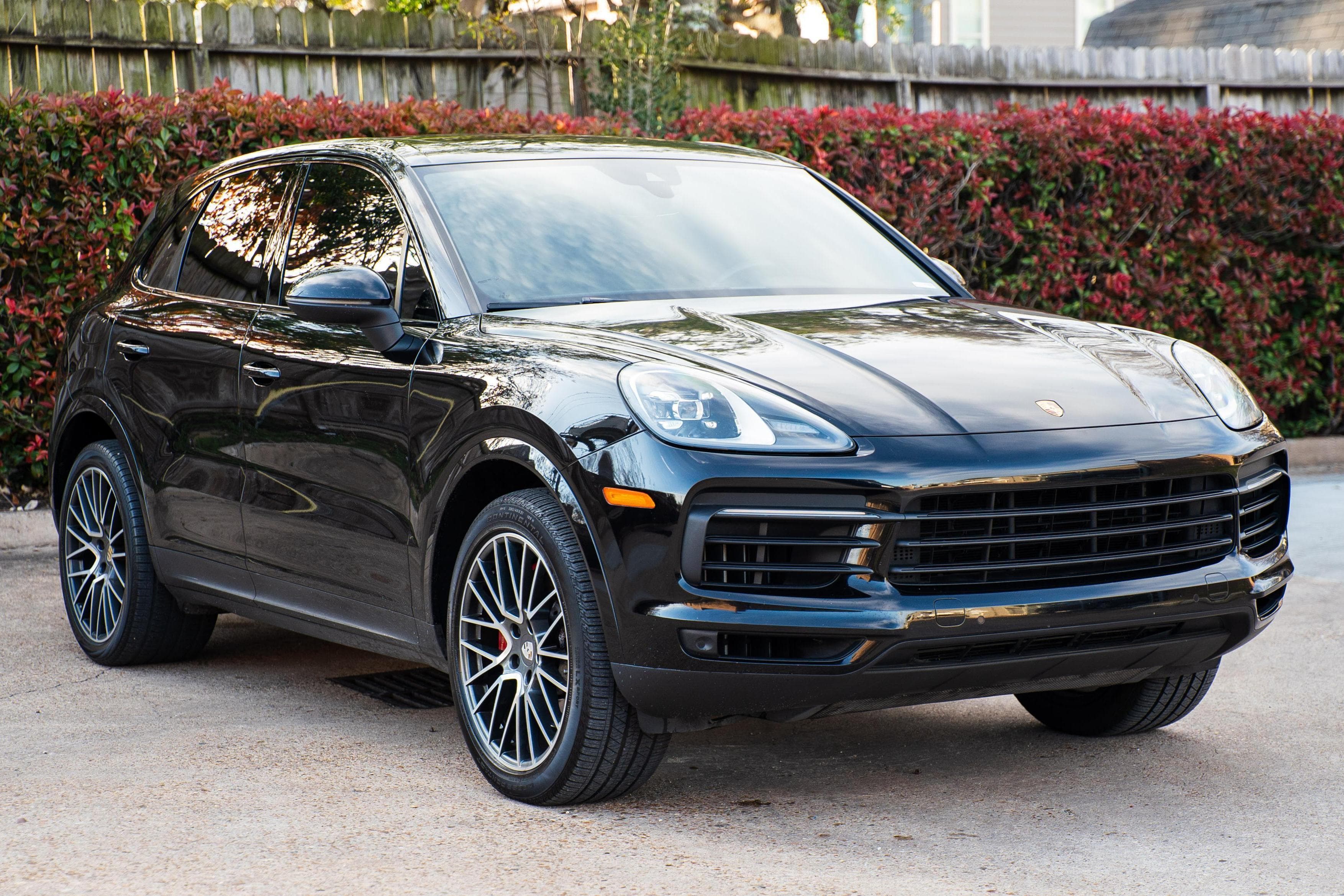 2019 Porsche Cayenne sold for $24,750