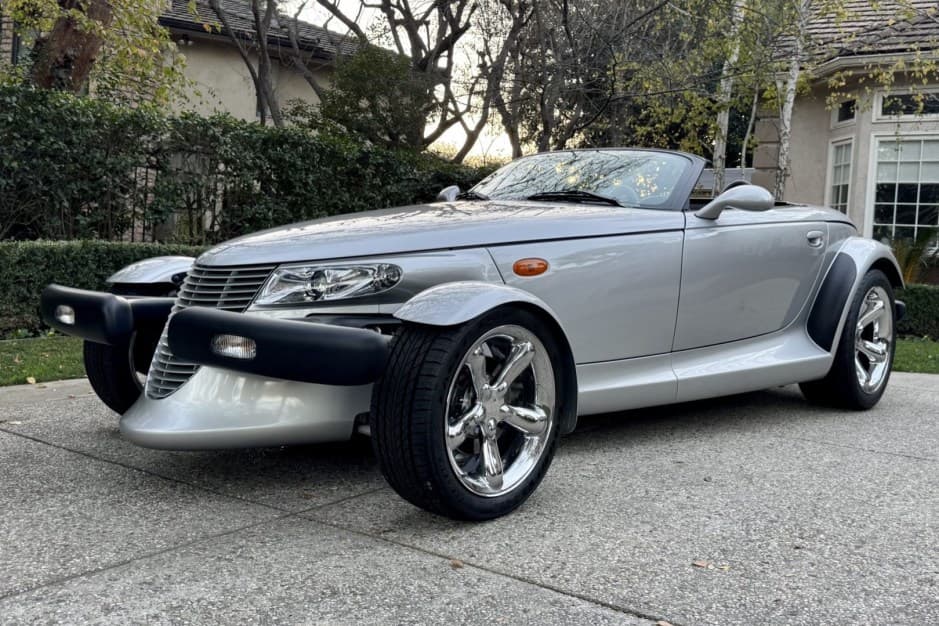2000 Plymouth Prowler sold for $27,750