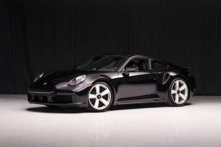 2025 Porsche 992 911 Turbo sold for $342,000