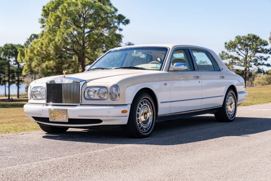 2002 Rolls-Royce Silver Seraph sold for $36,102