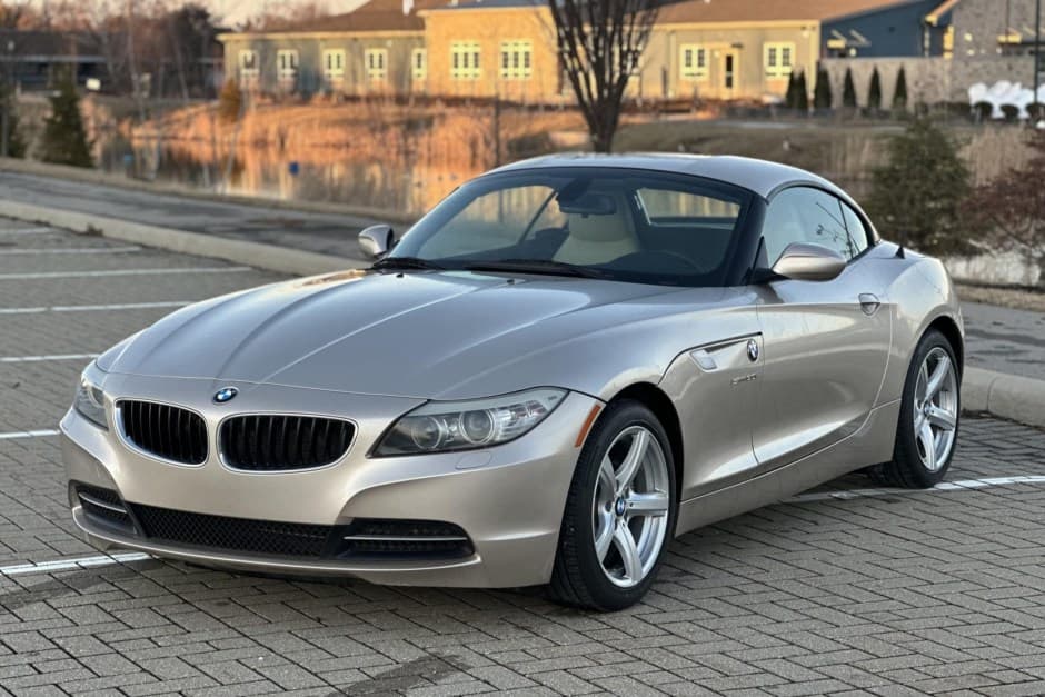 2010 BMW E89 Z4 Roadster sold for $15,500