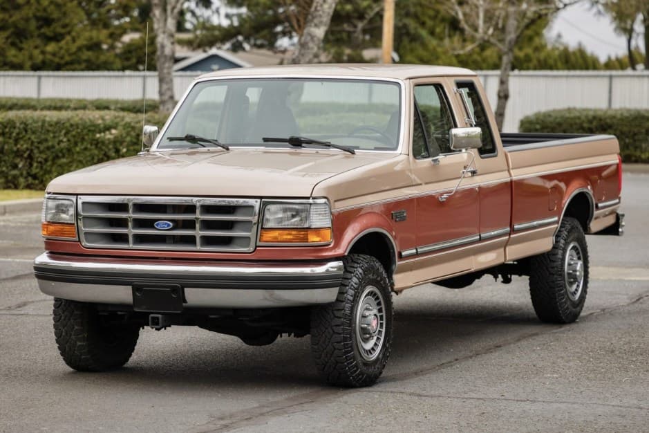 1994 Ford F-Series 1992-1997 sold for $17,750