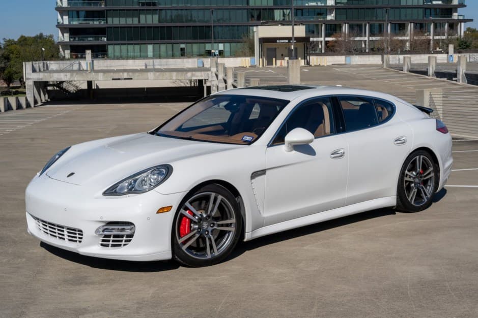 2010 Porsche Panamera sold for $29,250