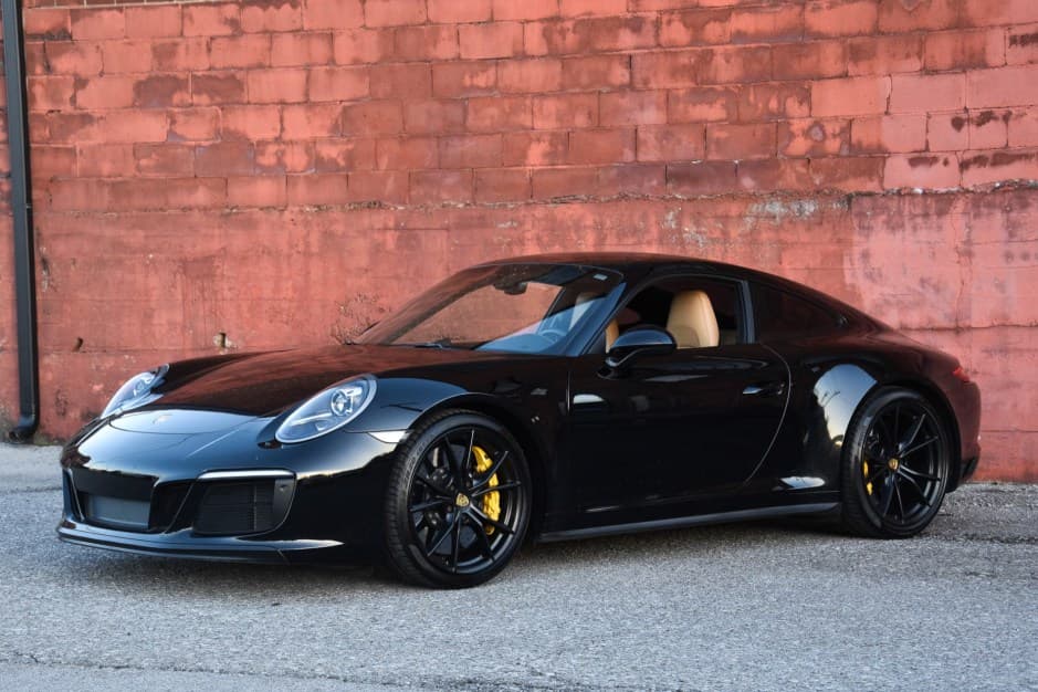2018 Porsche 991 911 Carrera GTS sold for $92,000