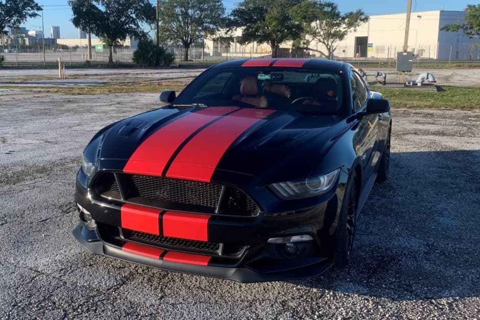 2015 Ford Mustang S550 sold for $21,750