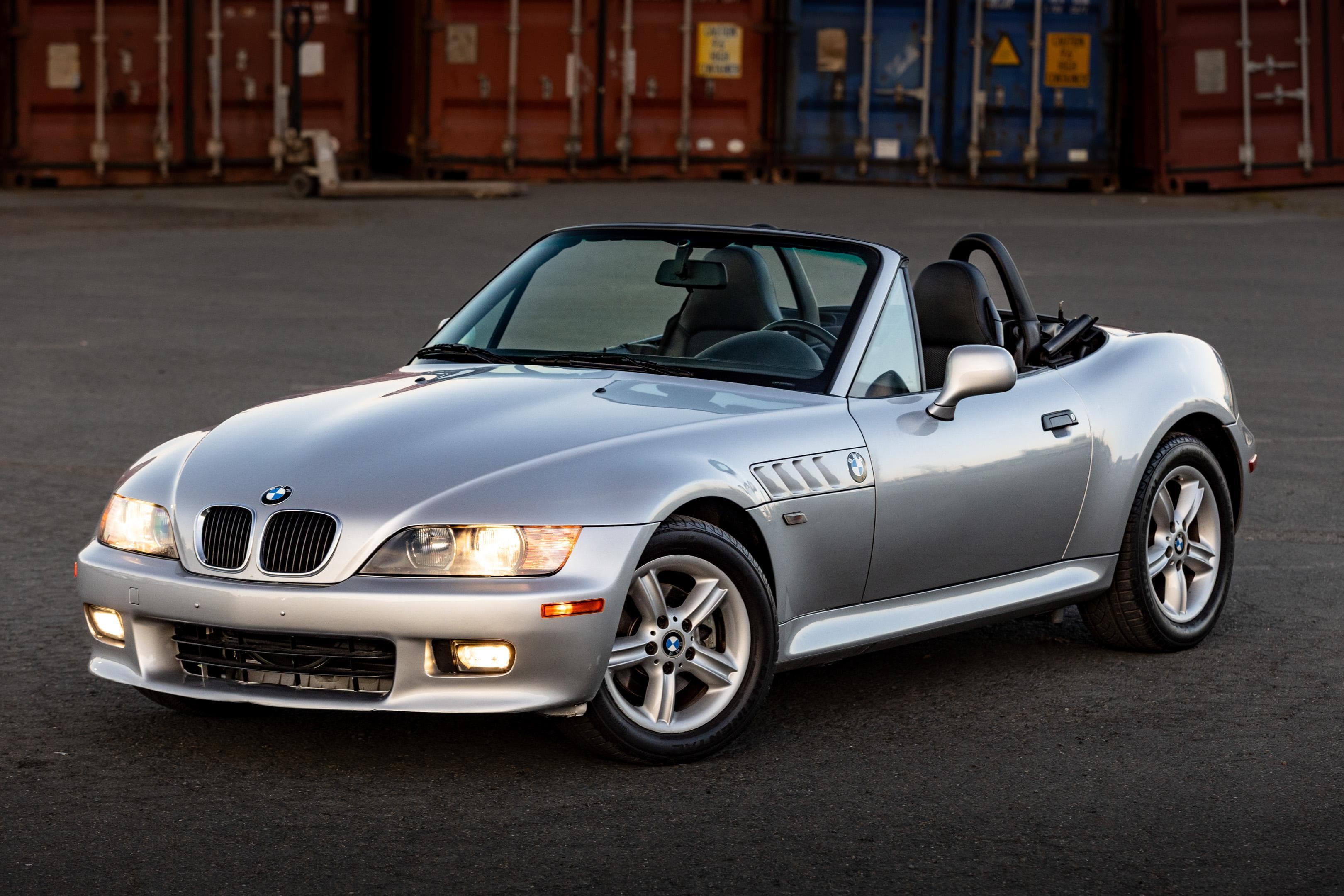 2001 BMW Z3 sold for $9,000
