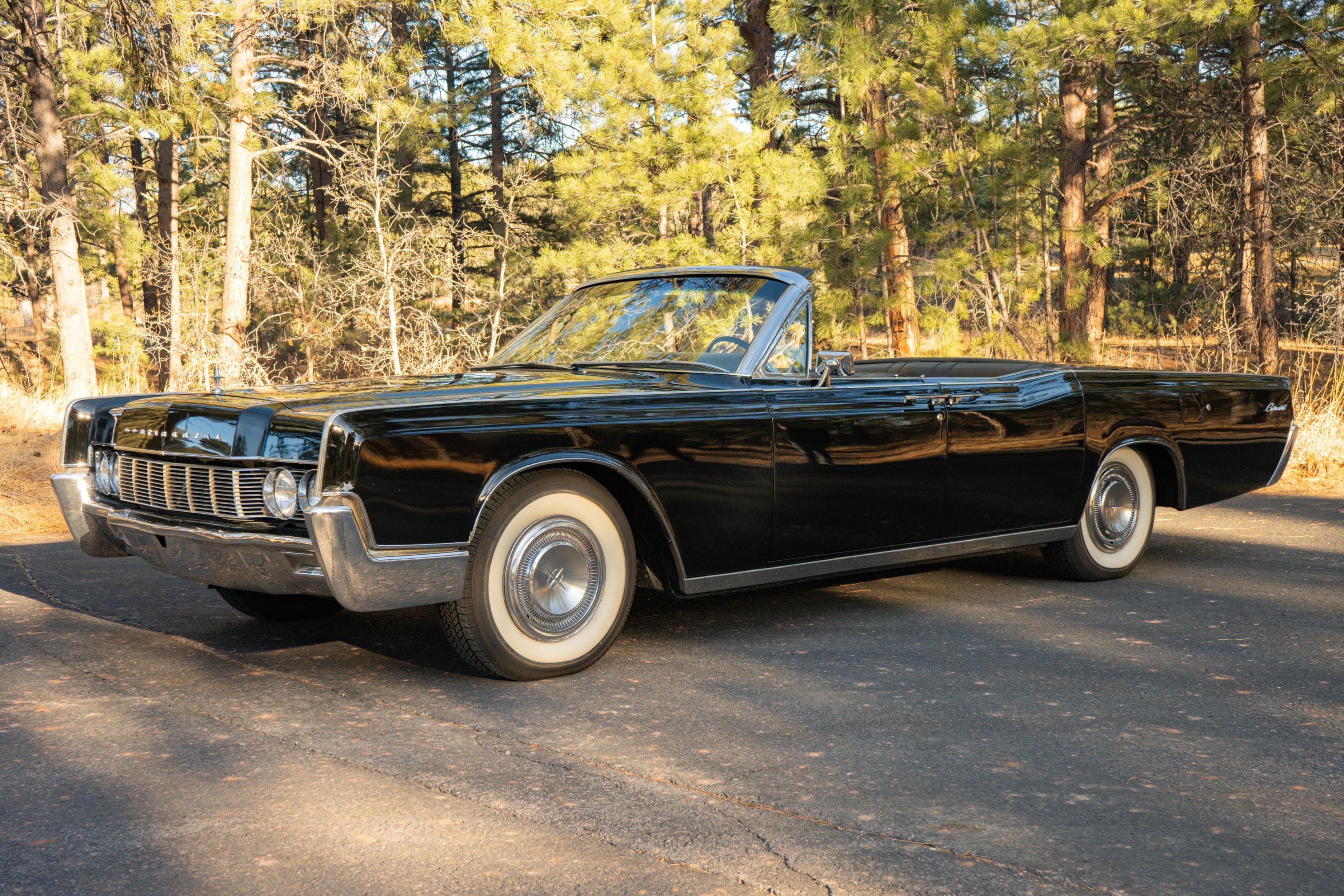 1967 Lincoln Continental sold for $76,000