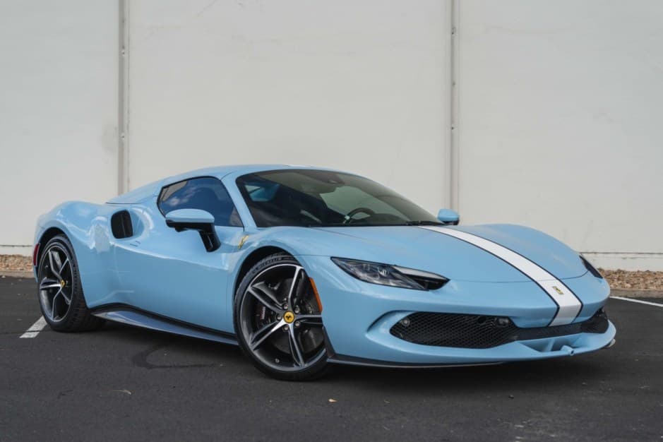 2025 Ferrari 296 GTB/GTS sold for $476,000