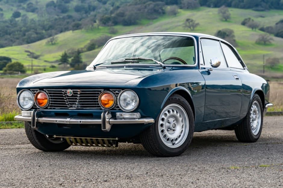 1973 Alfa Romeo 105/115 Series Coupe sold for $54,000