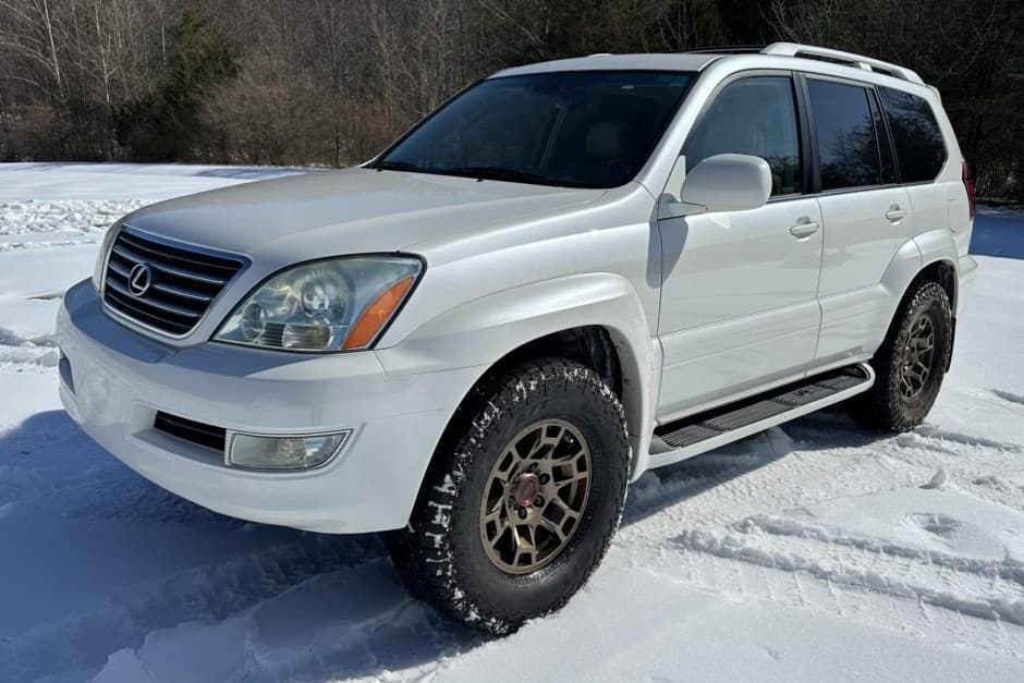2006 Lexus GX sold for $8,017