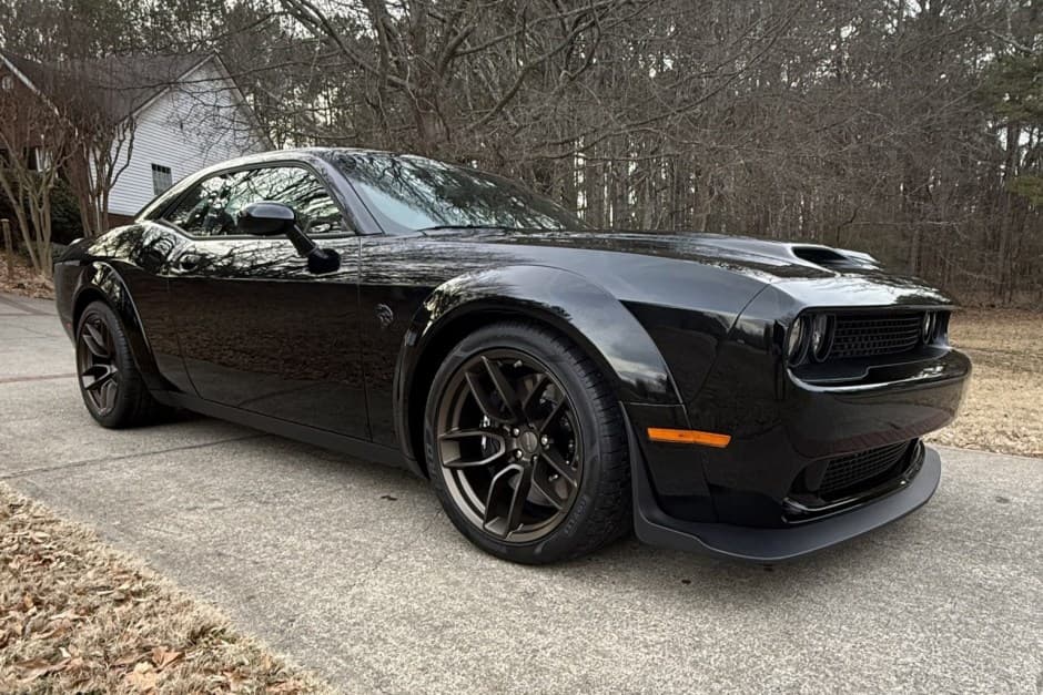 2023 Dodge Challenger SRT Hellcat sold for $87,500