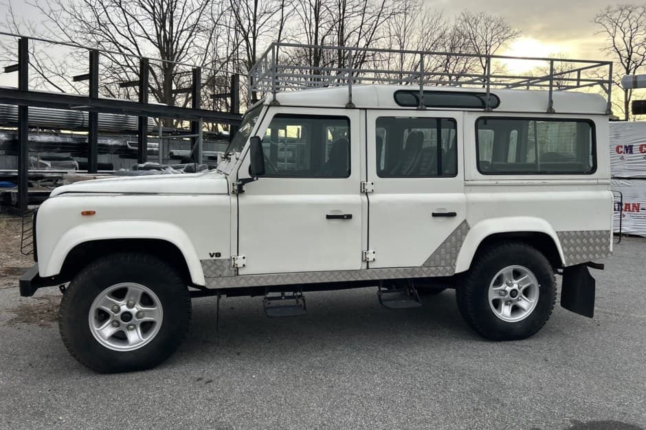 1987 Land Rover 110 / Defender 110 (Euro Spec) sold for $14,500
