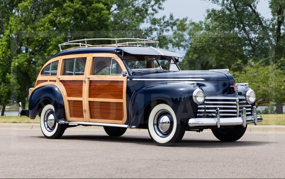 1941 Chrysler Royal Town and Country 'Barrelback' sold for $319,000