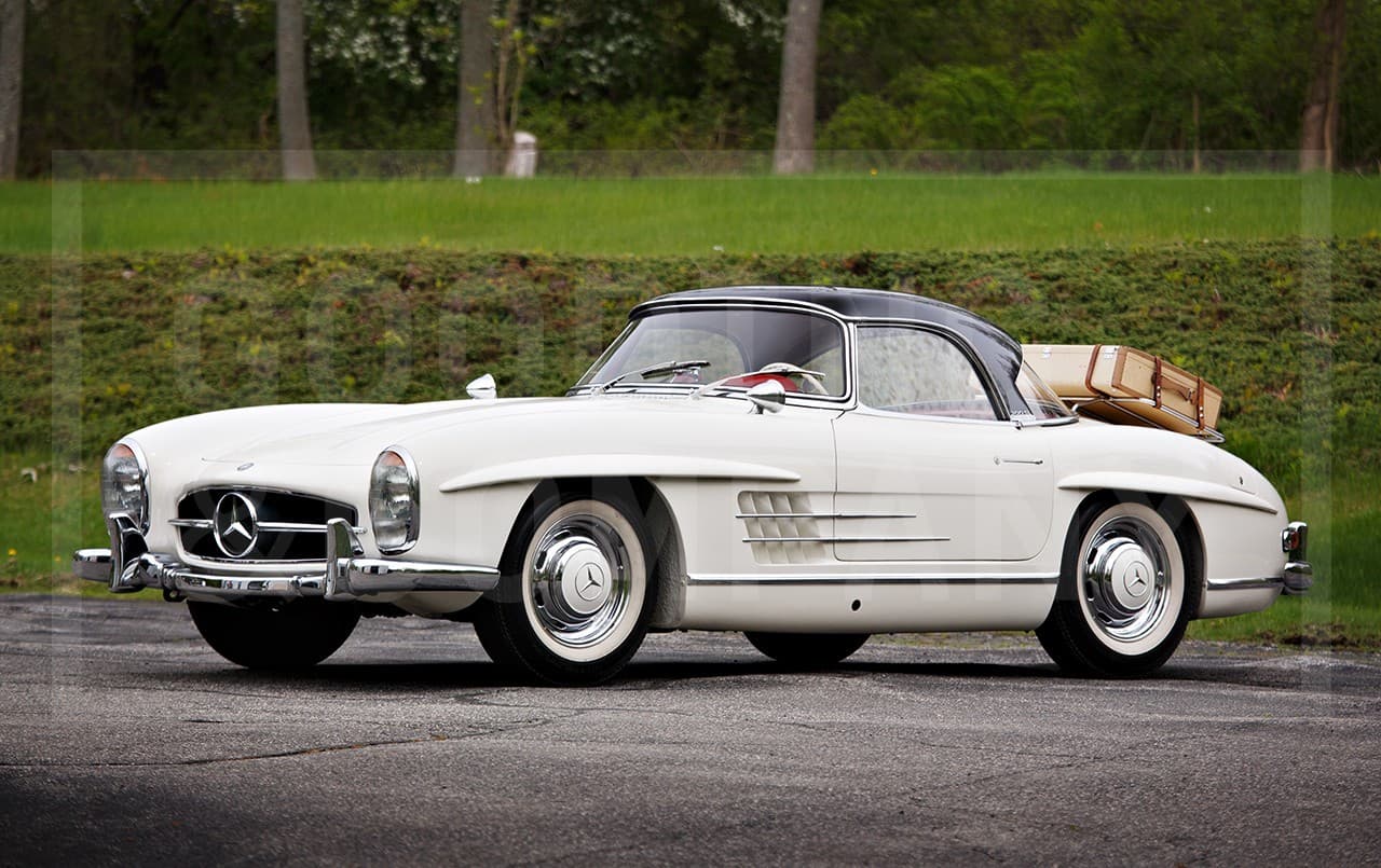 1963 Mercedes-Benz 300 SL Roadster sold for $2,530,000