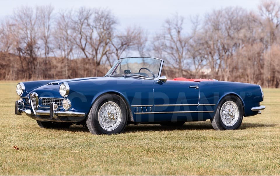 1960 Alfa Romeo 2000 Spider sold for $176,000