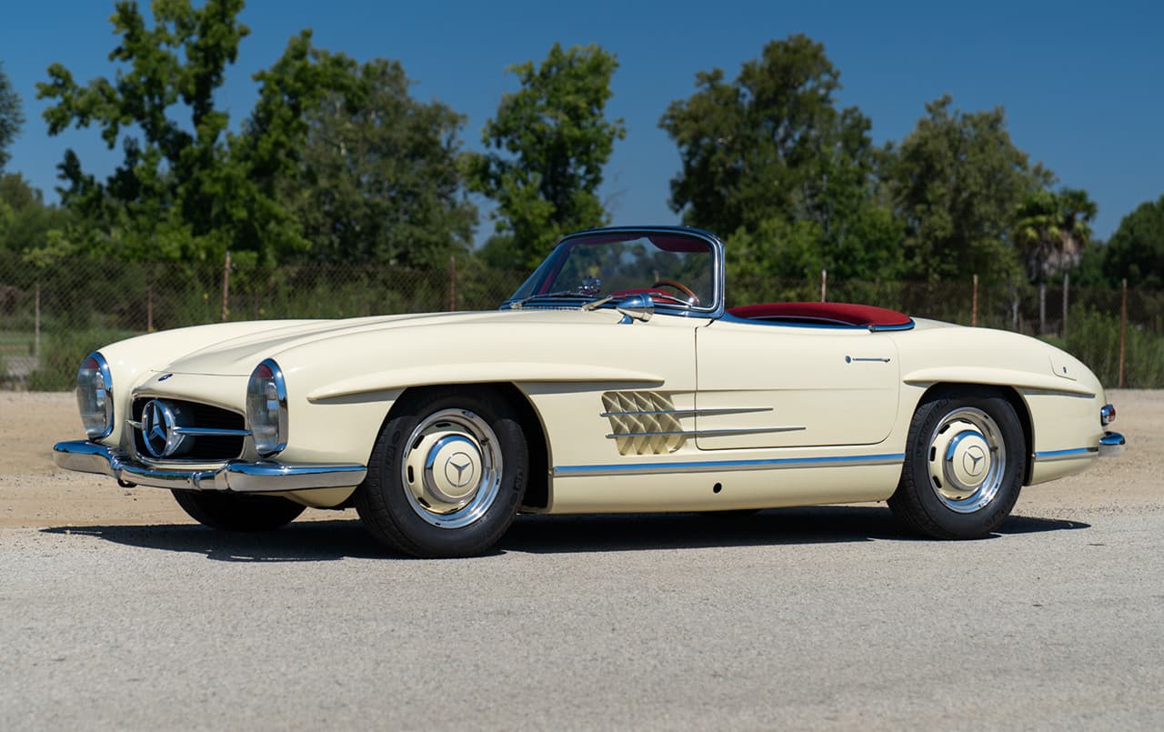 1961 Mercedes-Benz 300 SL Roadster sold for $946,000