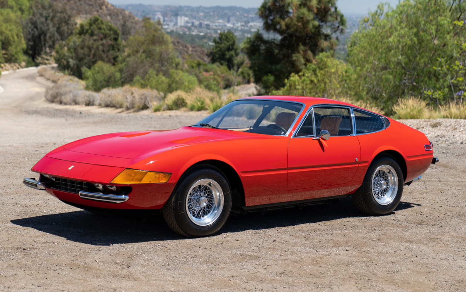 1973 Ferrari 365 GTB/4 Daytona sold for $797,000