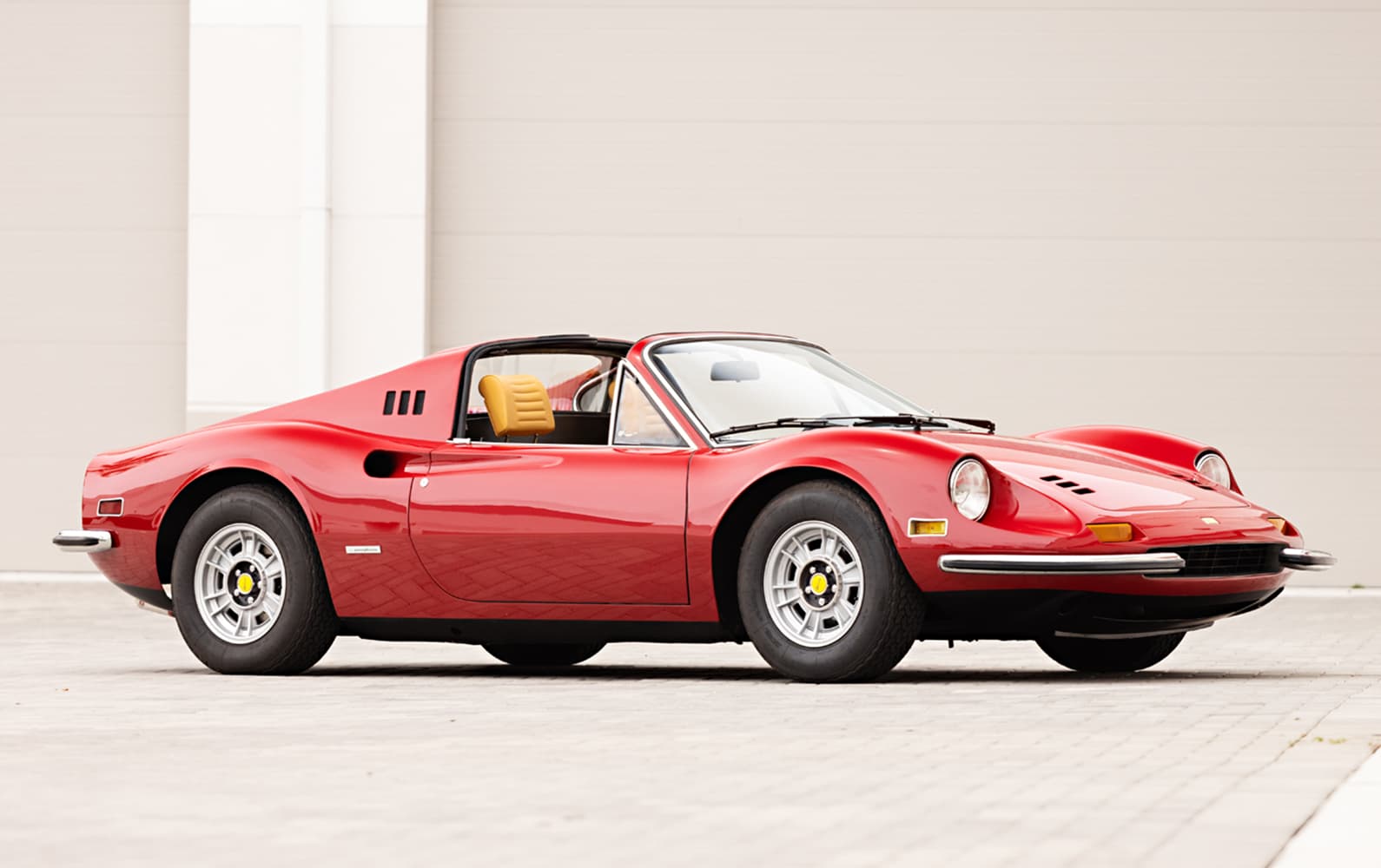 1973 Ferrari Dino 246 GTS sold for $511,000