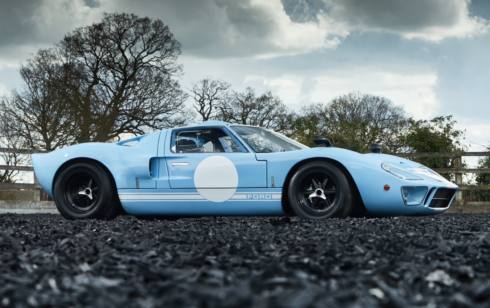 1969 Ford GT40 sold for $2,508,000