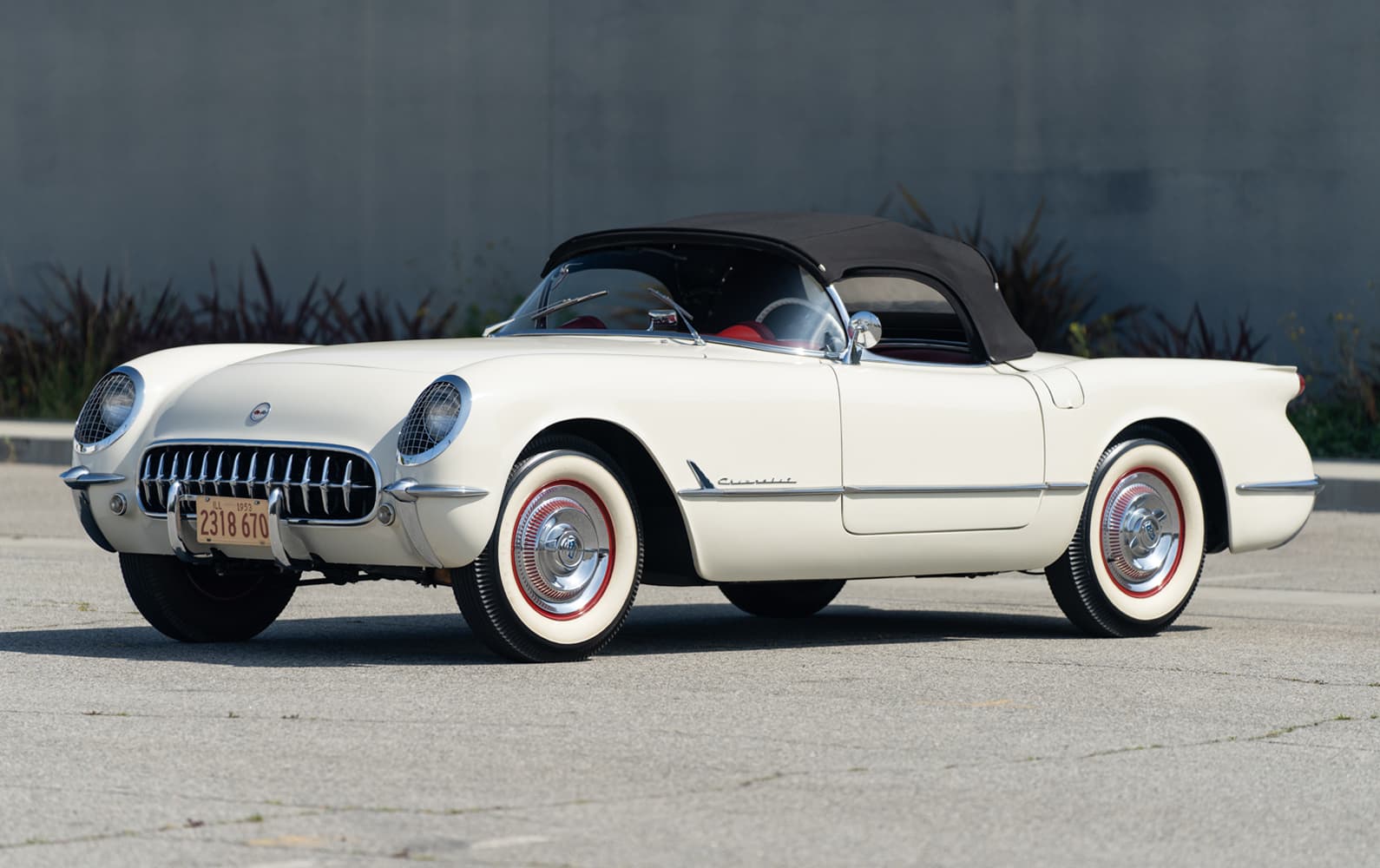 1953 Chevrolet Corvette sold for $176,000