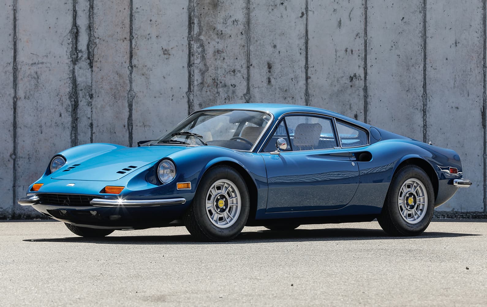 1972 Ferrari Dino 246 GT sold for $385,000