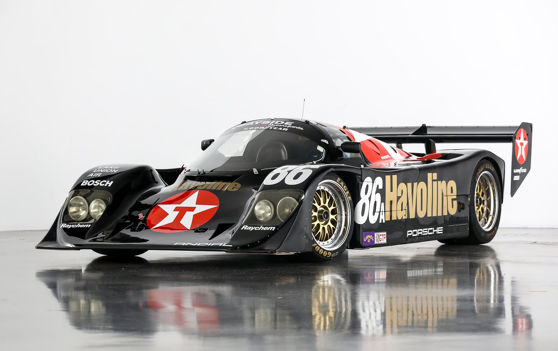 1988 Porsche 962C sold for $1,435,000