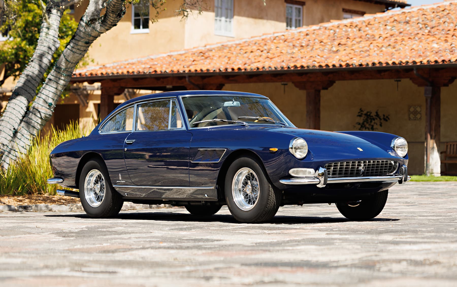 1966 Ferrari 330 GT 2+2 Series II sold for $577,000
