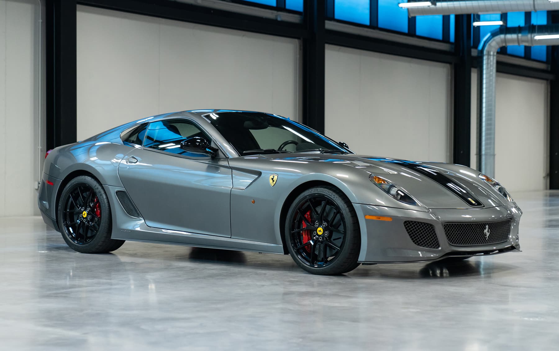 2011 Ferrari 599 GTO sold for $940,000