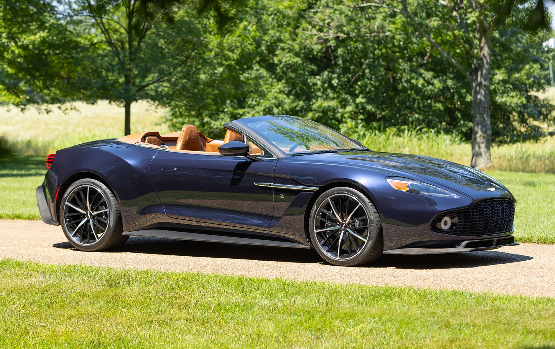 2018 Aston Martin Vanquish Zagato Volante sold for $544,000